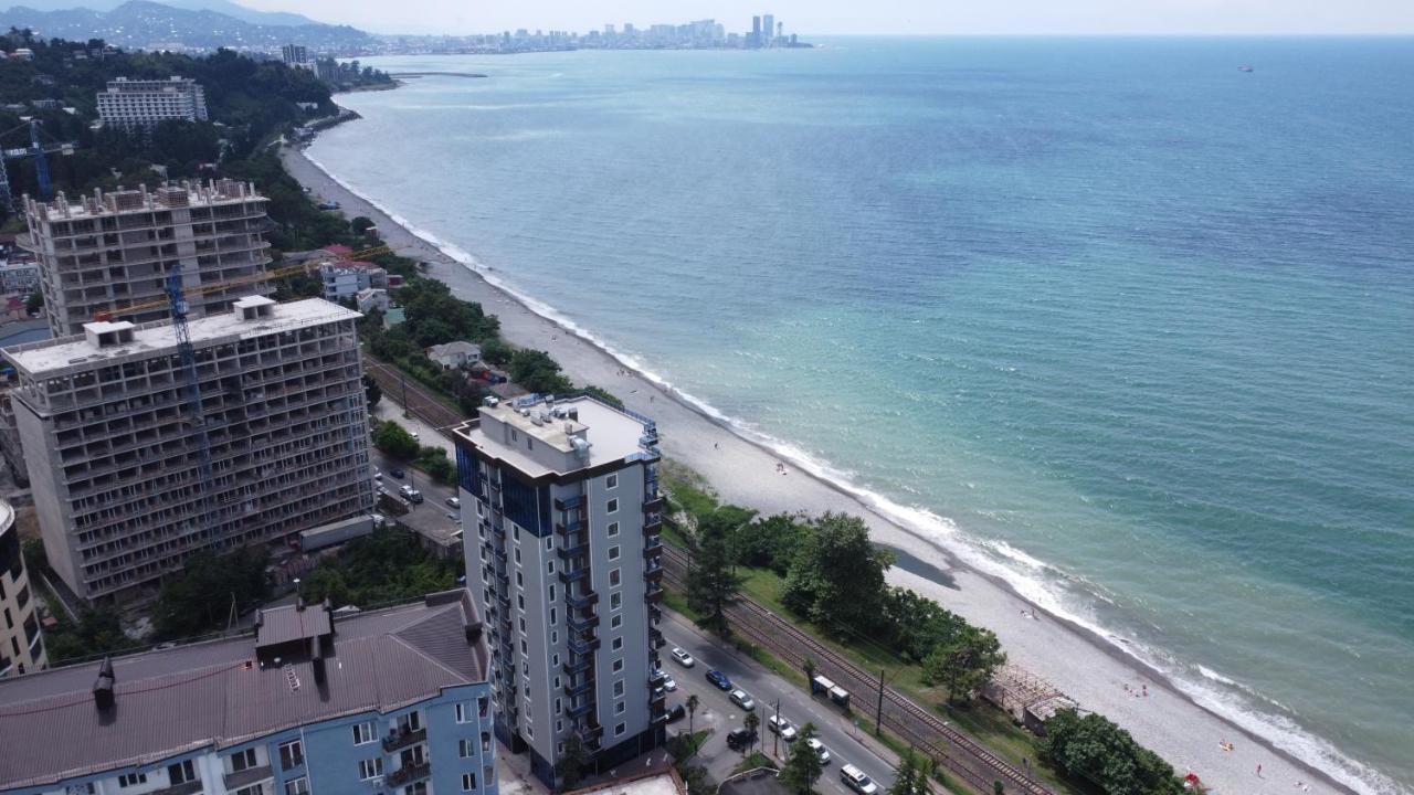 Guest House Nino Махинари Екстериор снимка