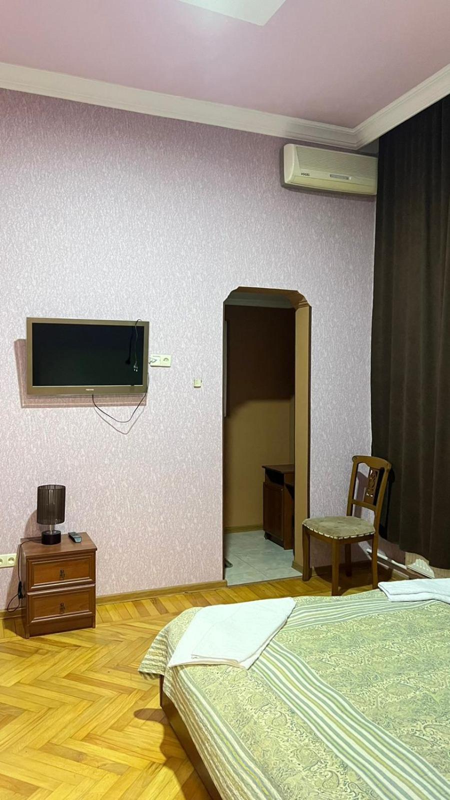 Guest House Nino Махинари Стая снимка